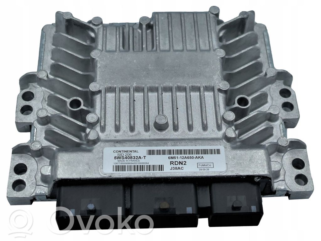 Ford Focus Engine control unit/module 