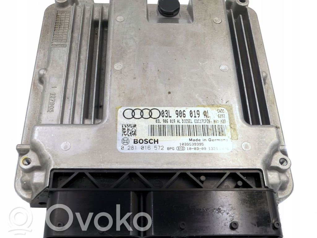 Audi A4 S4 B8 8K Engine control unit/module 