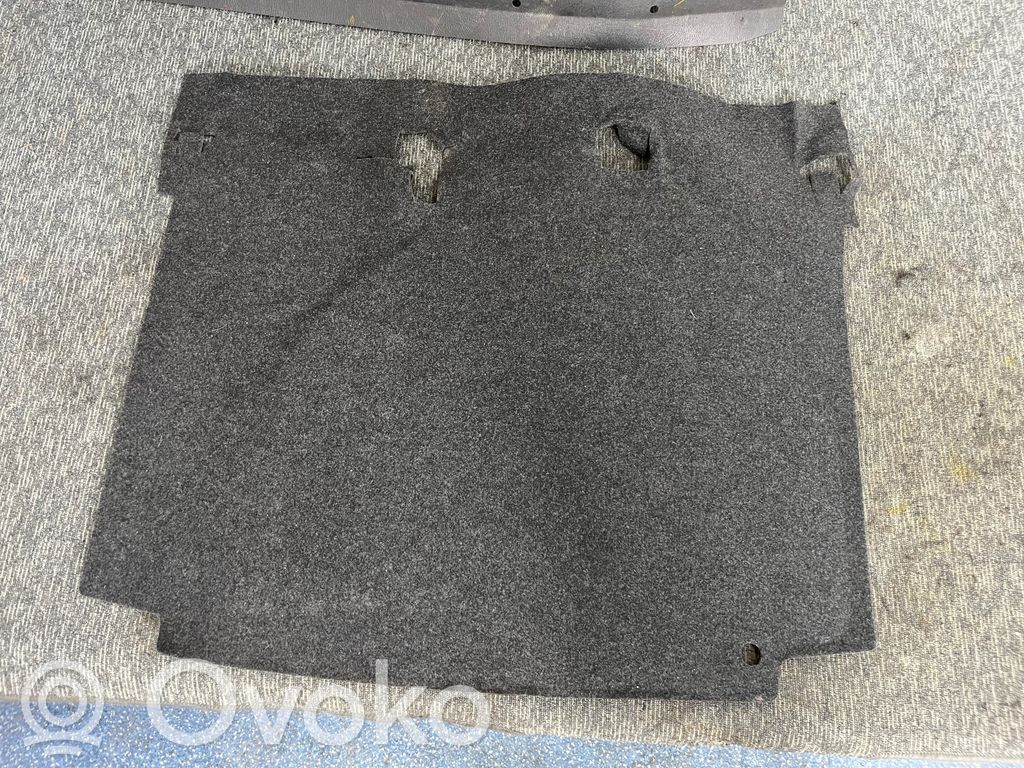 Volkswagen Polo V 6R Wykładzina podłogowa bagażnika 