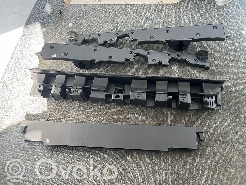 Volkswagen Golf VII Altro elemento di rivestimento bagagliaio/baule 