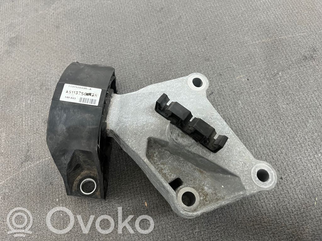 Renault Clio IV Supporto di montaggio del motore 