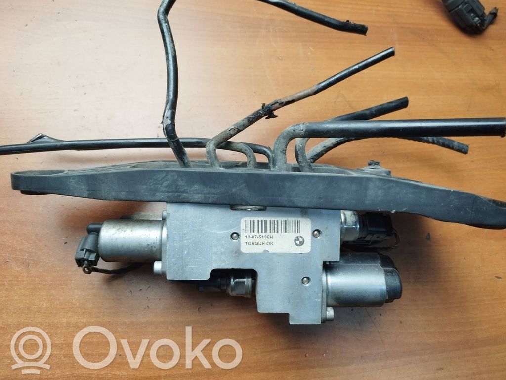 BMW X5 E70 Active stabilizer control unit 