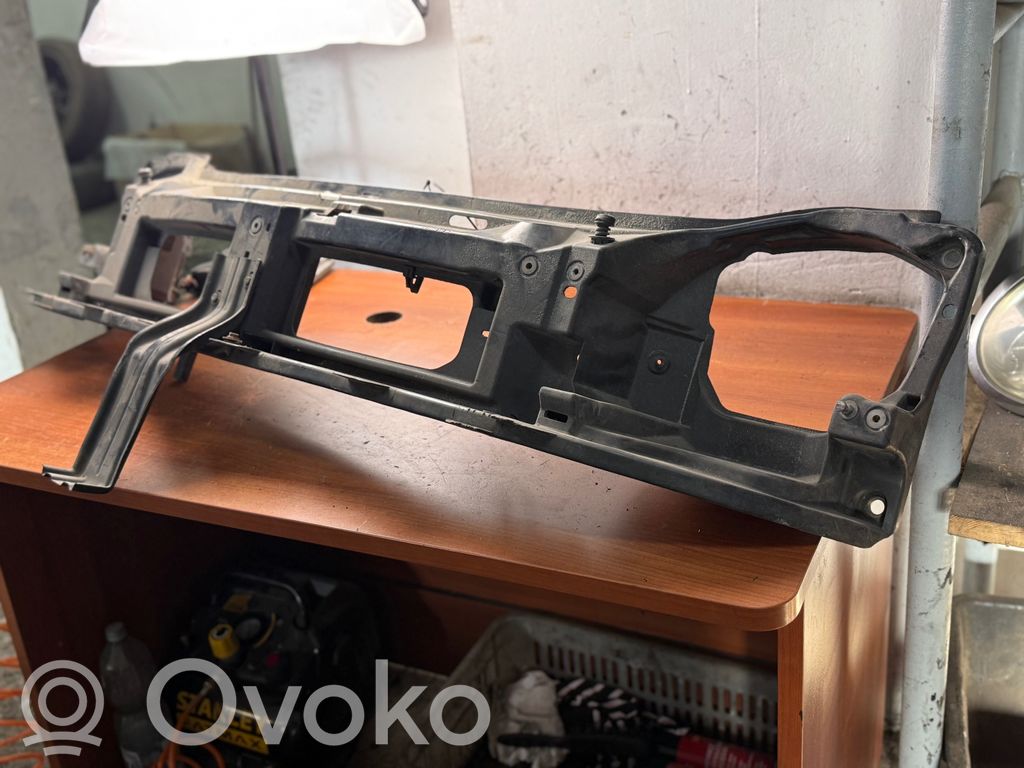Opel Vivaro Pannello di supporto del radiatore 