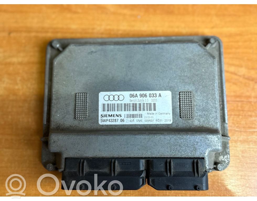 Engine control unit/module   06A906033A,5WP4328706
