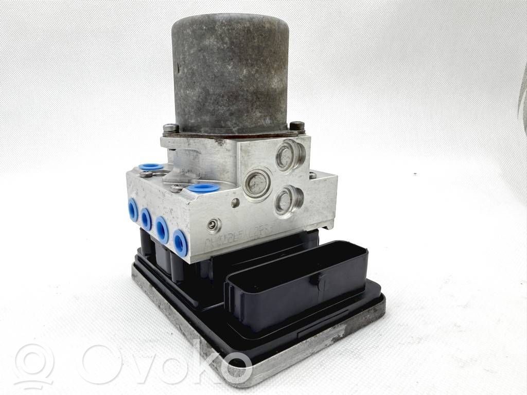BMW 5 G30 G31 G38 ABS-pumppu 