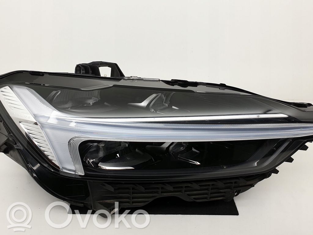 Volvo XC60 Scheinwerfer 
