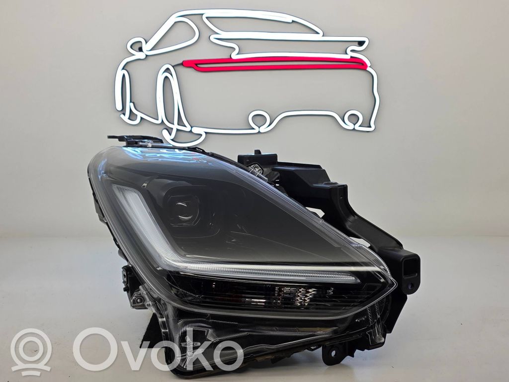 Suzuki Swift IV Lampa przednia 