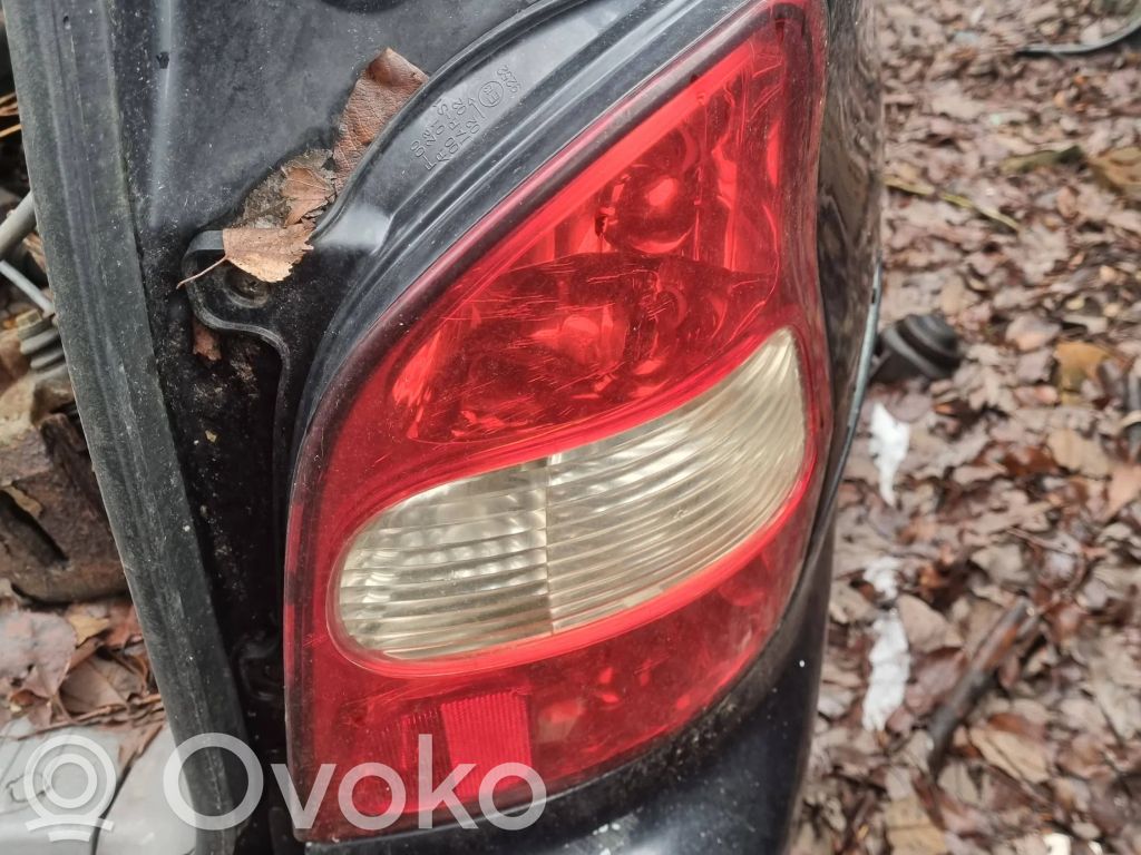 KIA Carnival Galinis žibintas kėbule 