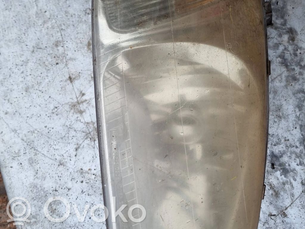 Headlight/headlamp   4785