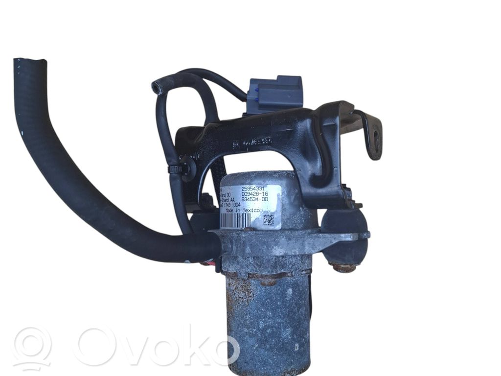 Opel Mokka Vacuum pump 