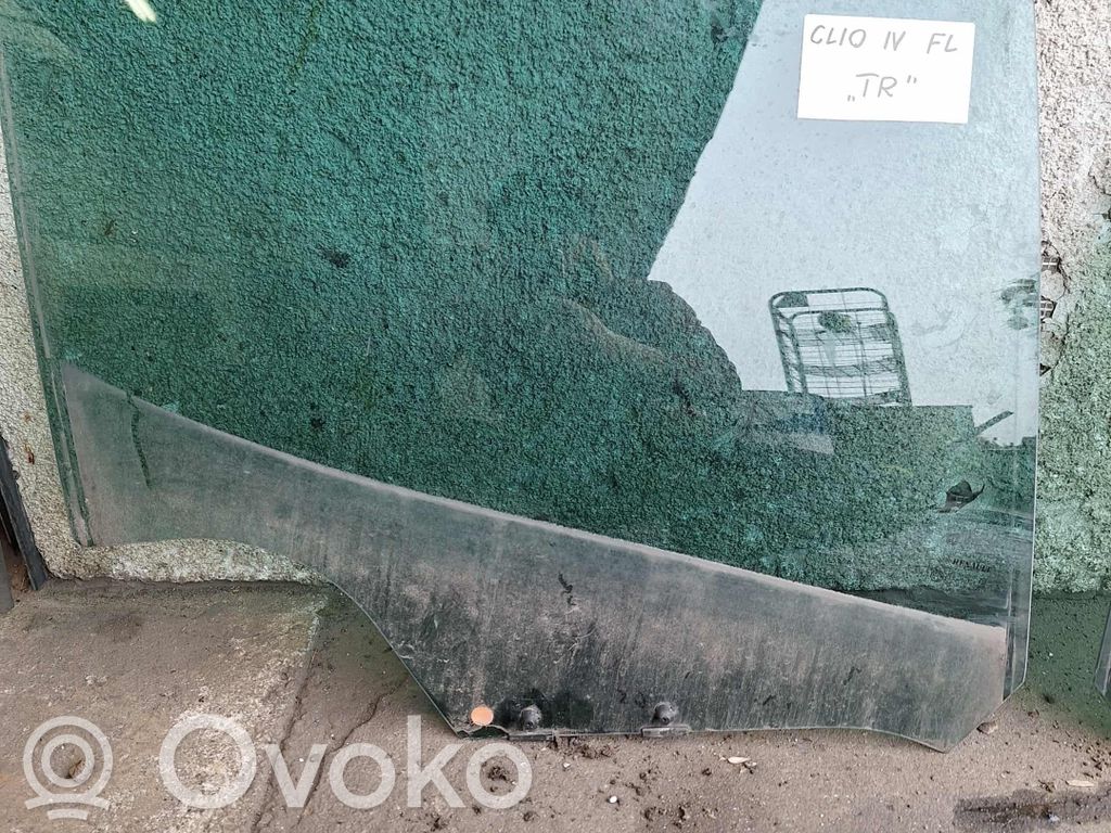 Renault Clio IV Szyba drzwi tylnych 