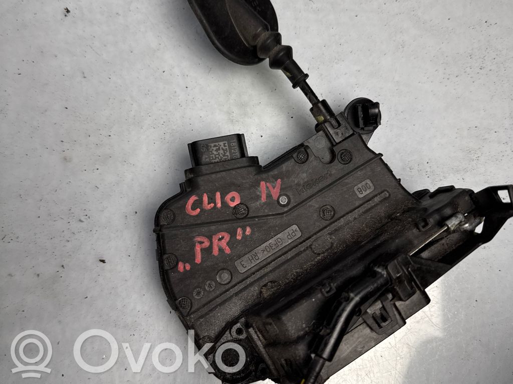 Renault Clio IV Priekšpusē slēdzene 