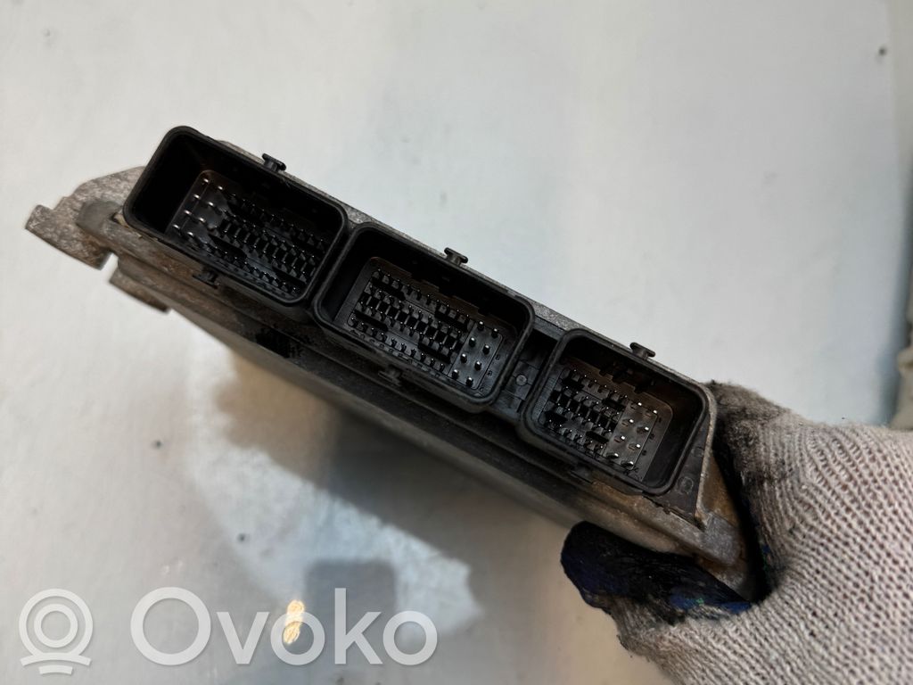 Ford Focus Engine control unit/module 