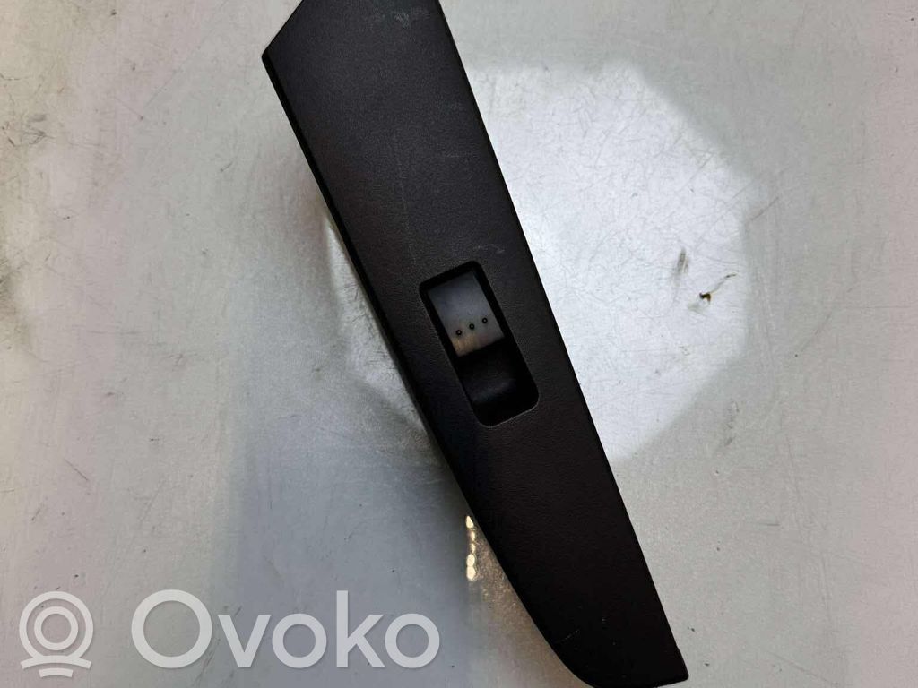 Electric window control switch   03123100