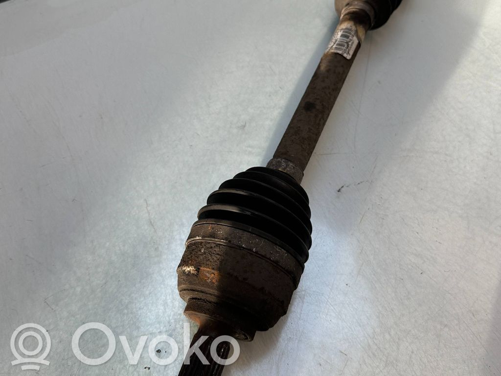 Renault Clio III Front driveshaft 