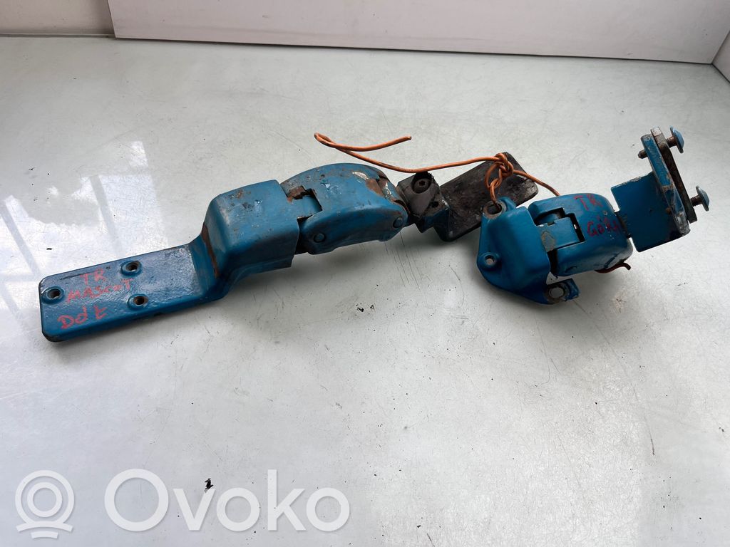 Tailgate/trunk/boot hinge   7372