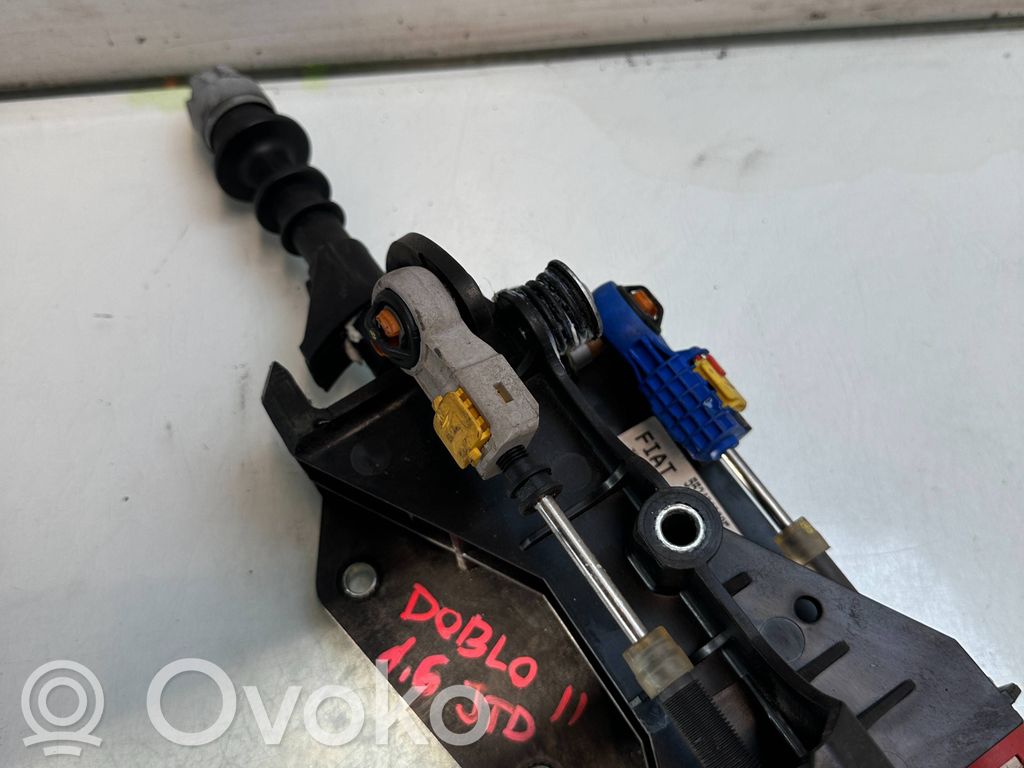 Fiat Doblo Selector caja de cambios 