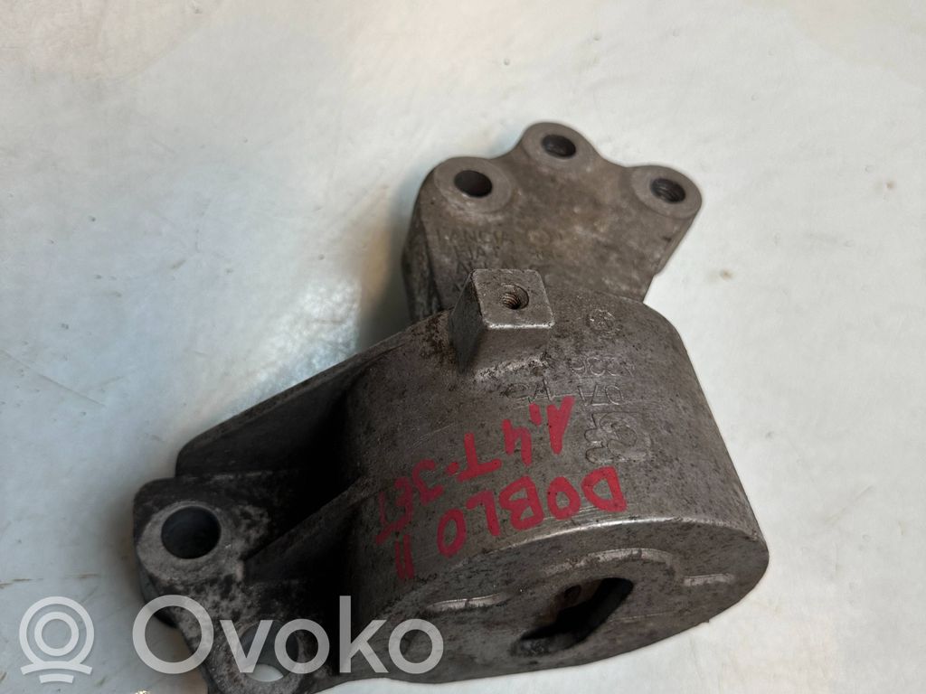 Engine mount bracket   A236013