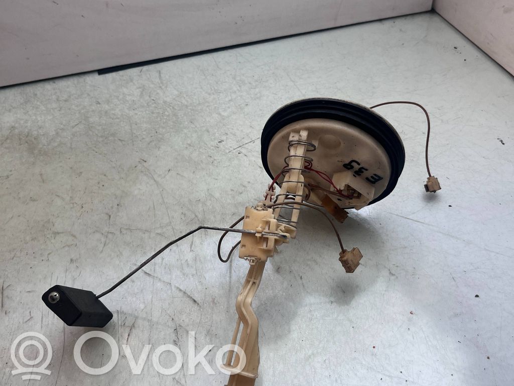 BMW 5 E39 Bomba interna de combustible 