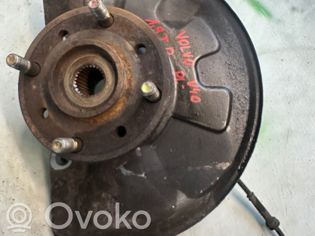Volvo S40, V40 Etupyörän navan laakerikokoonpano 