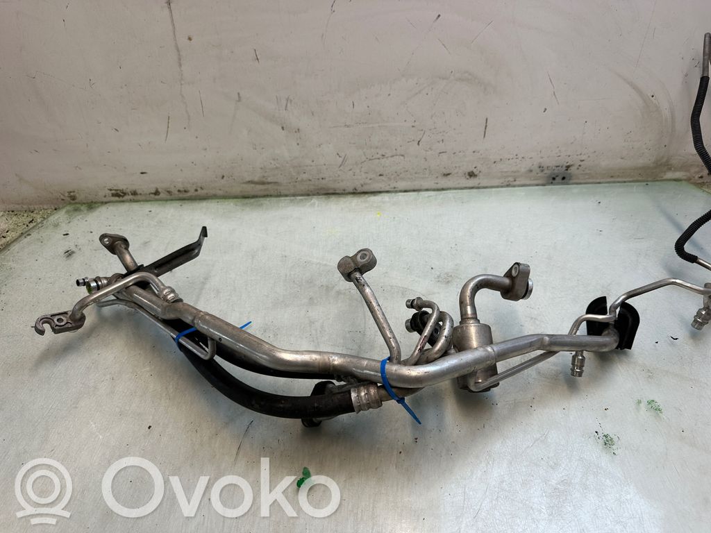 Infiniti Q50 Manguera/tubo del aire acondicionado (A/C) 