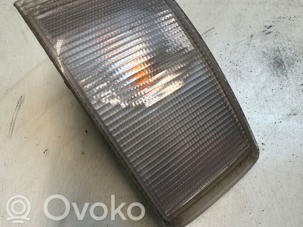 Frontblinker   35710747