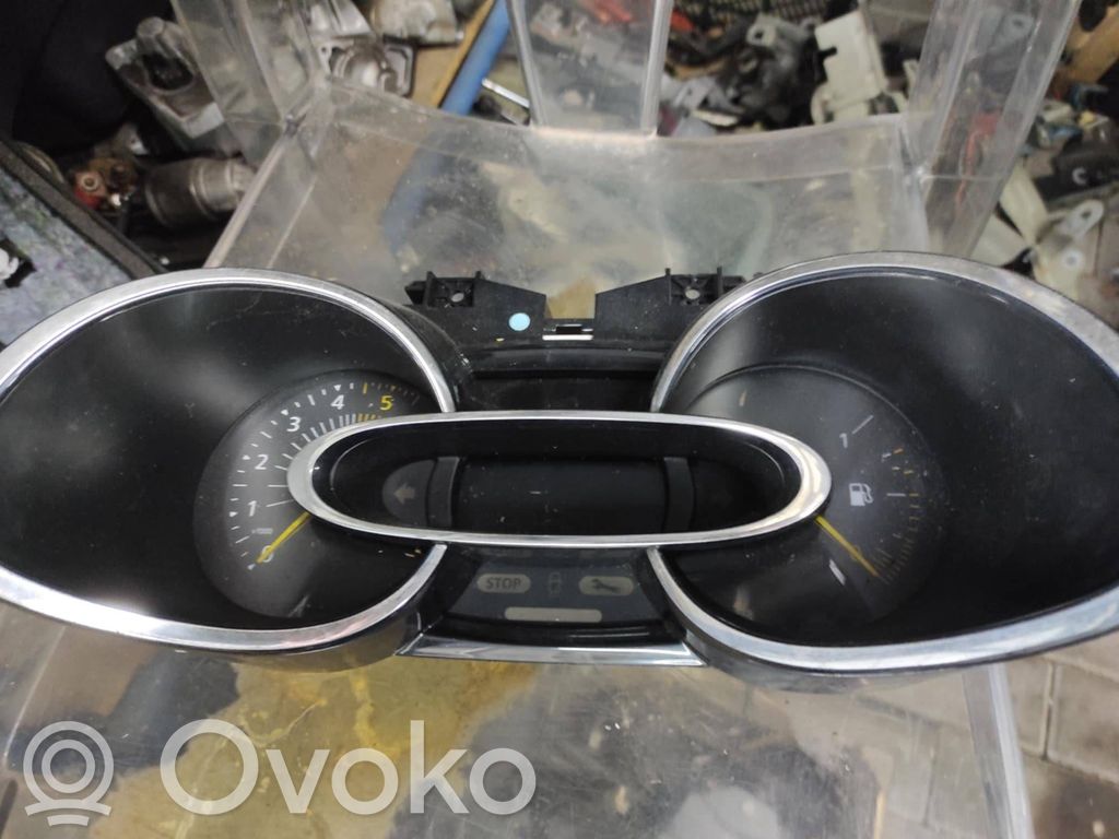 Renault Clio IV Speedometer (instrument cluster) 