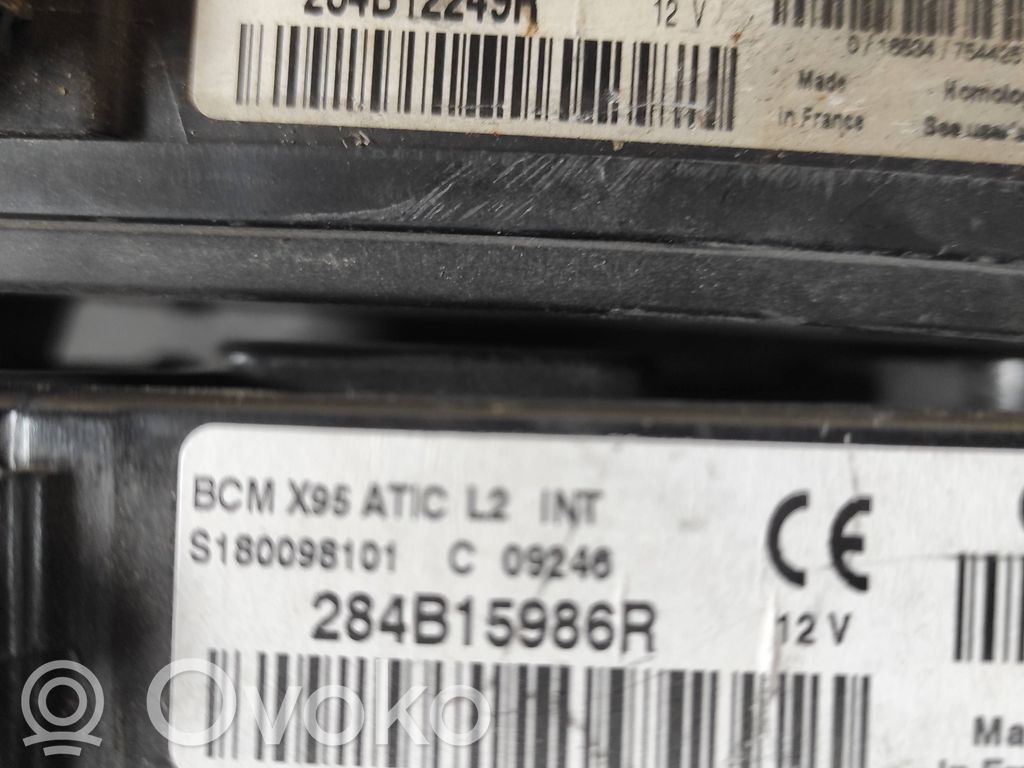Renault Megane III Inne komputery / moduły / sterowniki 