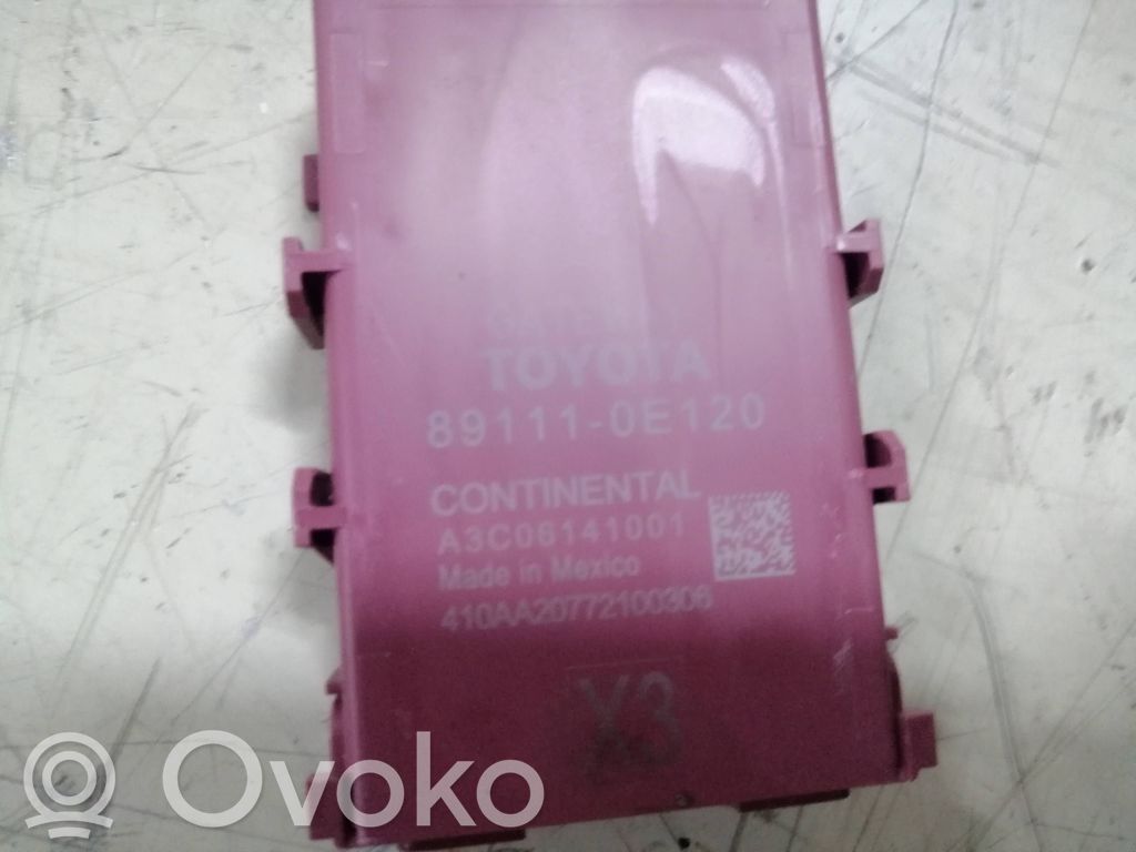 Toyota Highlander XU70 Módulo de control Gateway 