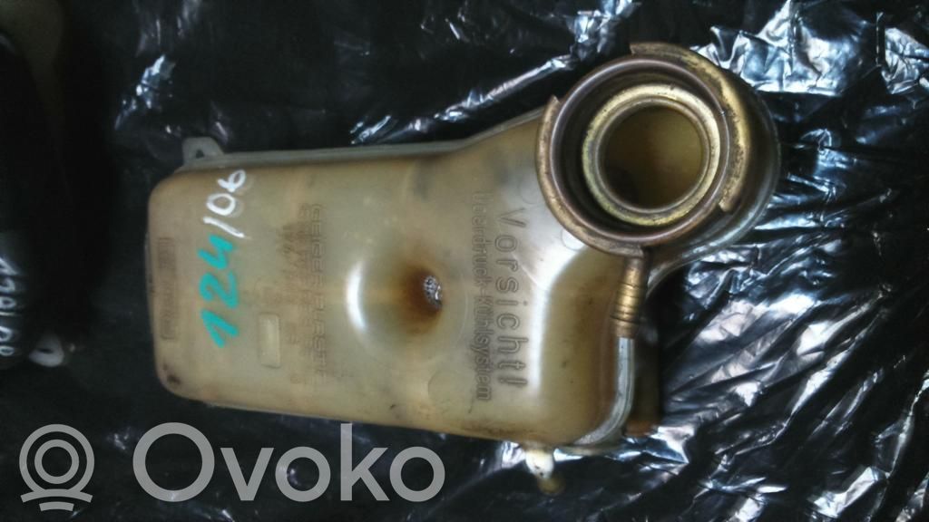 Opel Insignia A Coolant expansion tank/reservoir 