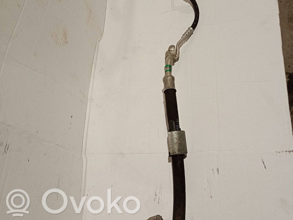 BMW 1 E81 E87 Air conditioning (A/C) pipe/hose 