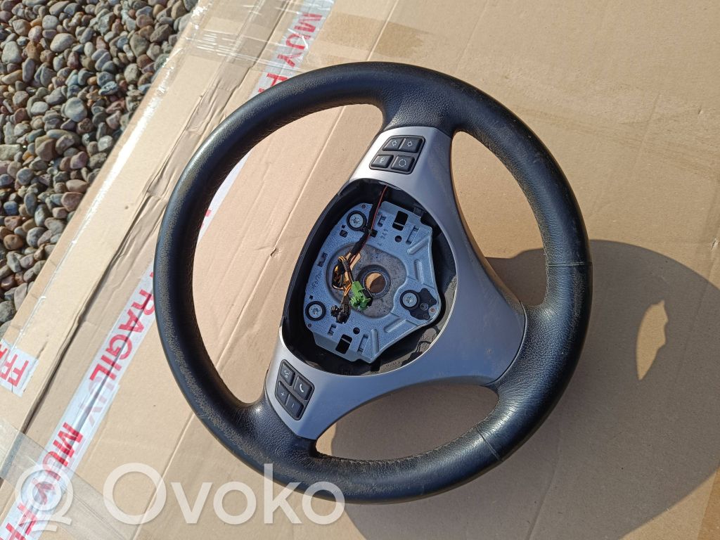 BMW 1 E81 E87 Vairas 