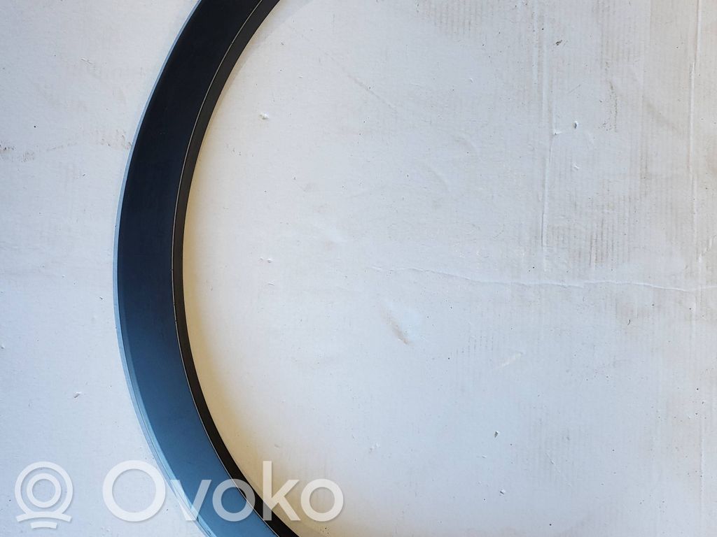 Audi Q3 8U Takalokasuojan koristelista 