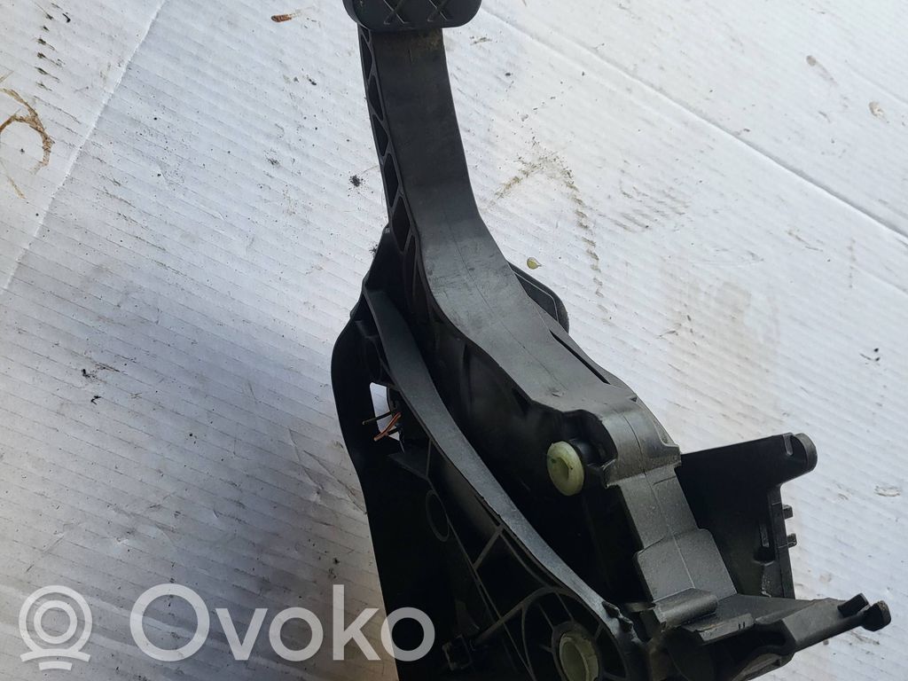 Skoda Octavia Mk3 (5E) Clutch pedal 