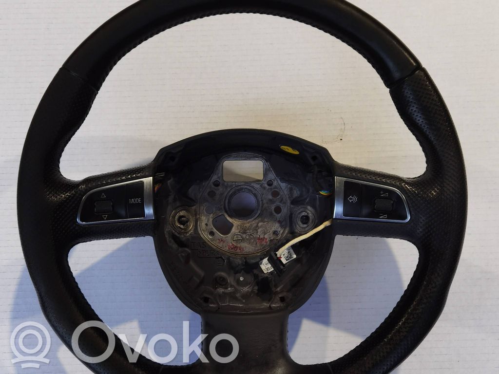 Audi A5 8T 8F Lenkrad 