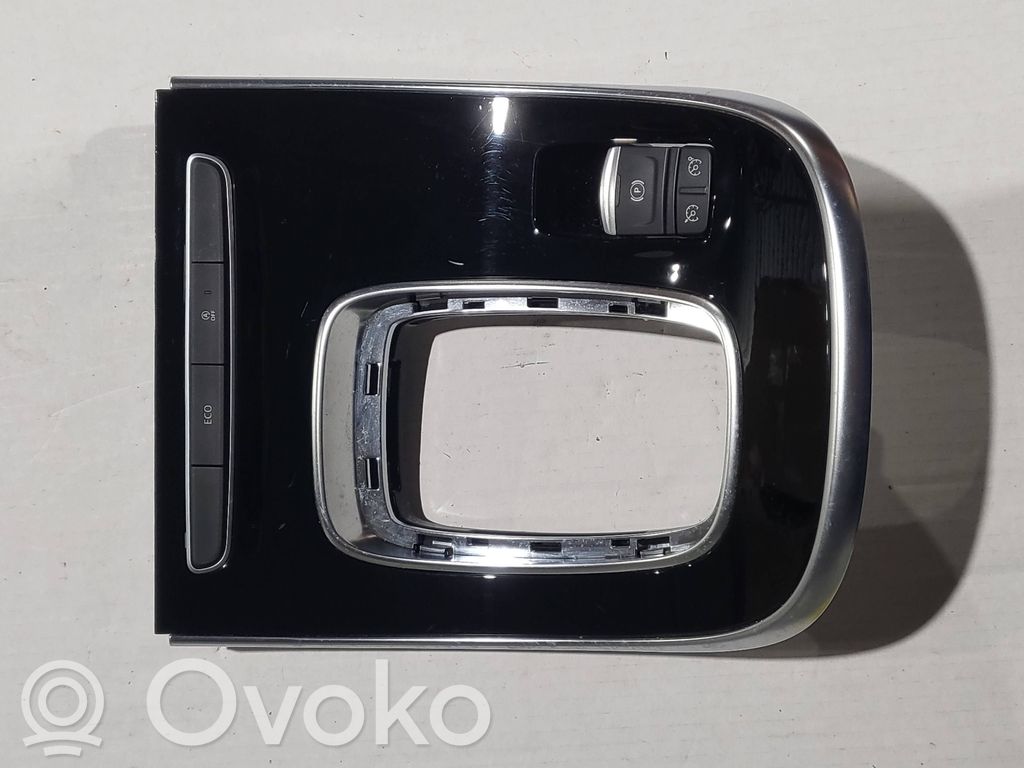 Renault Espace V (RFC) Center console 
