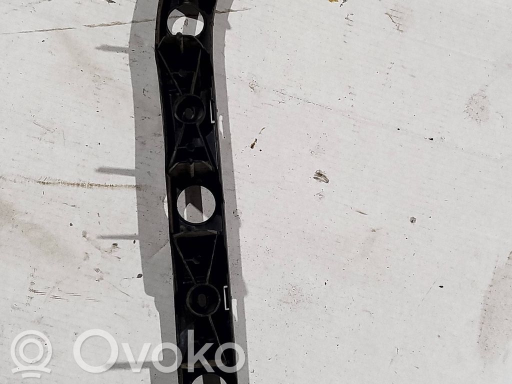Rear bumper mounting bracket   5P0807863B,M8466