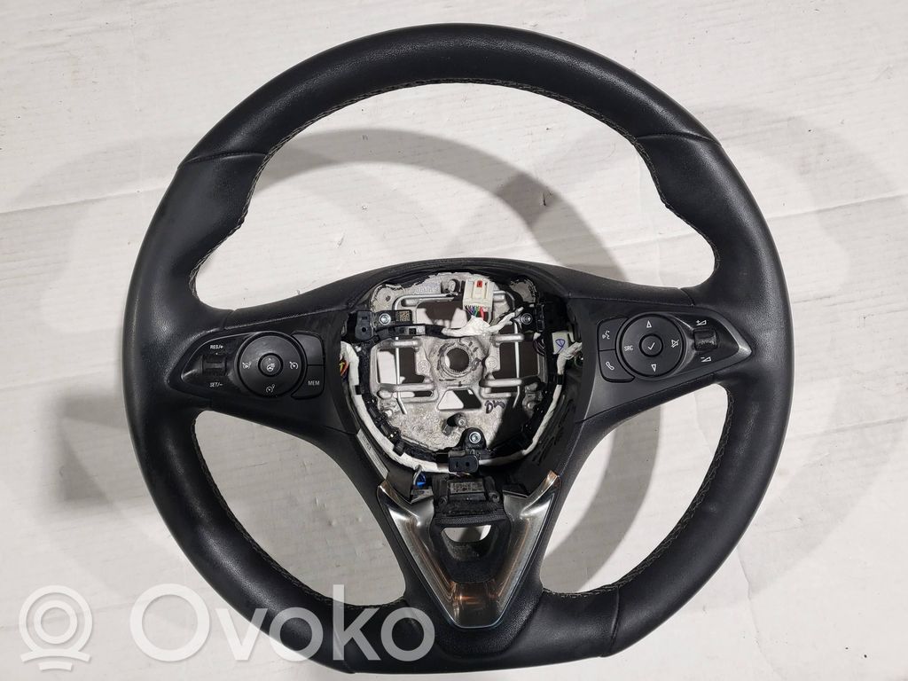 Opel Corsa F Ohjauspyörä 