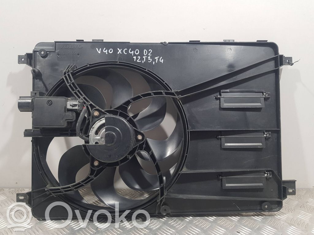 Volvo V40 Elektrisks radiatoru ventilators 