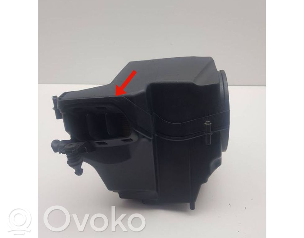 Ford Focus Air filter box 