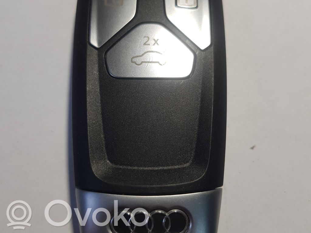 Audi A4 S4 B9 8W Aizdedzes atslēga / karte 