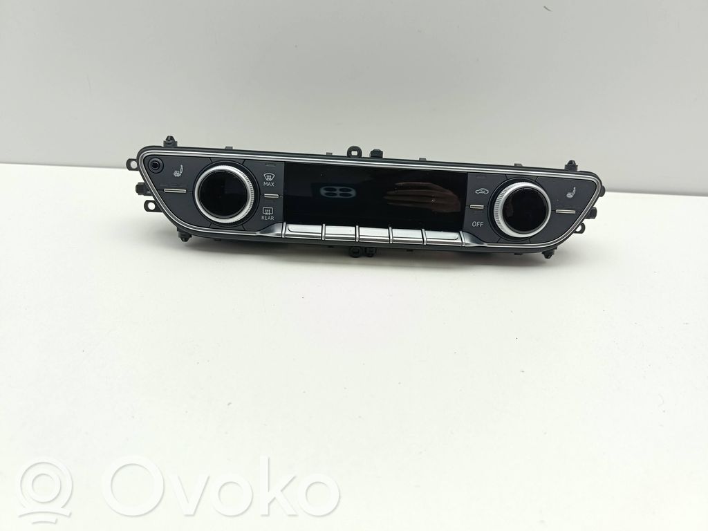 Audi A4 S4 B9 Climate control unit 