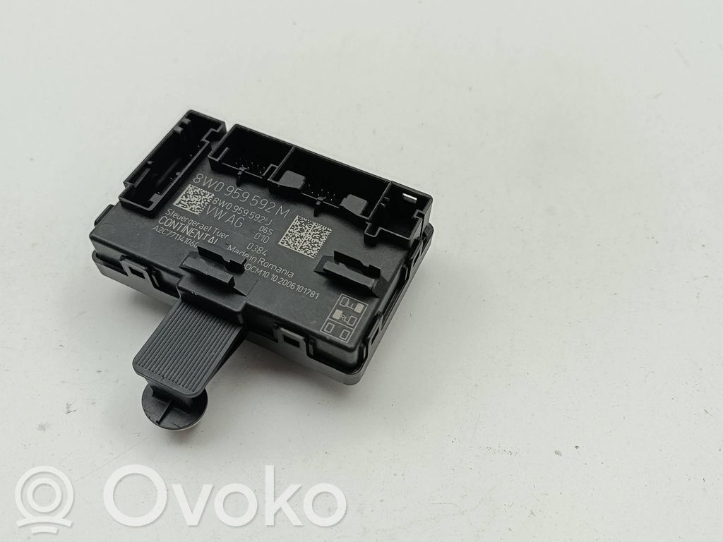 Audi A4 S4 B9 8W Unité de commande module de porte 
