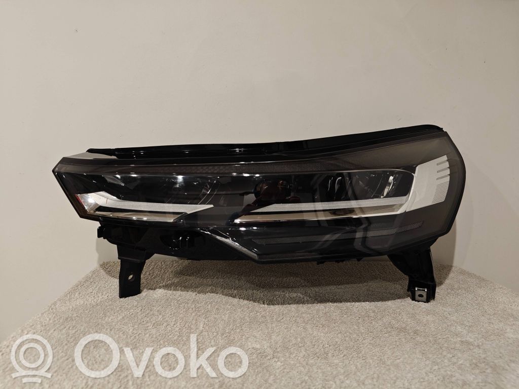 Renault Captur II Priekšējais lukturis 