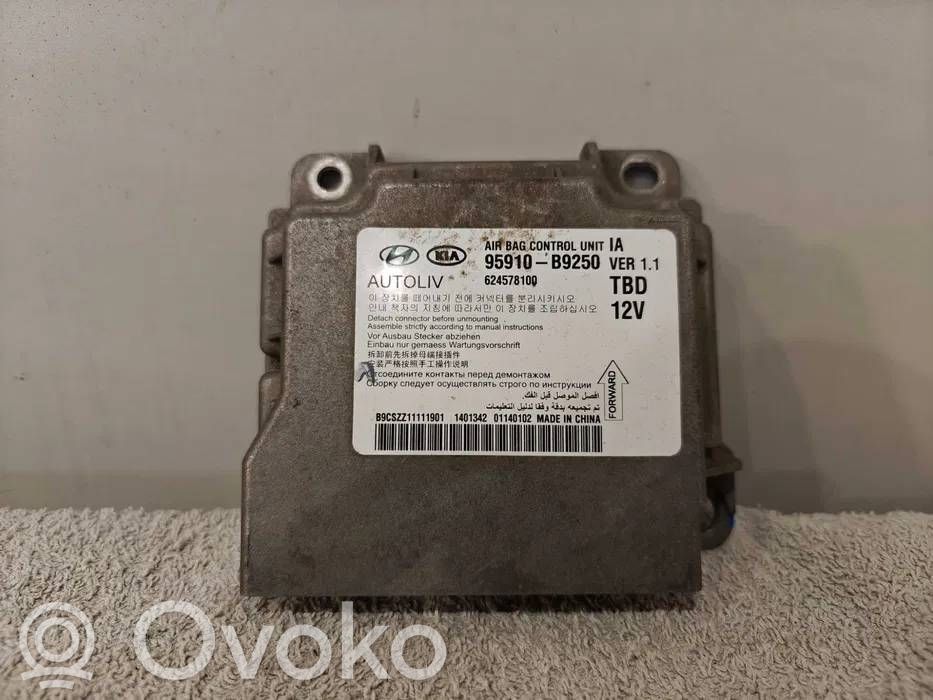 Hyundai i10 Airbag control unit/module 