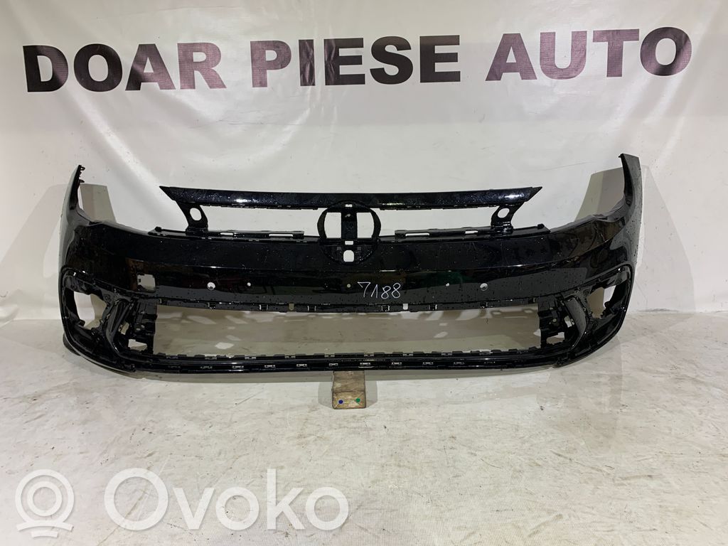 Volkswagen Polo VI Parachoques delantero 