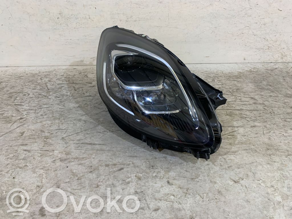 Ford Puma Priekinis žibintas 
