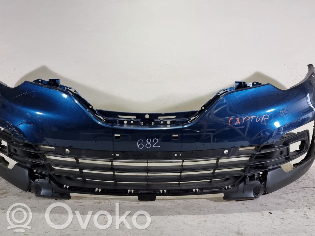 Renault Captur Front bumper 