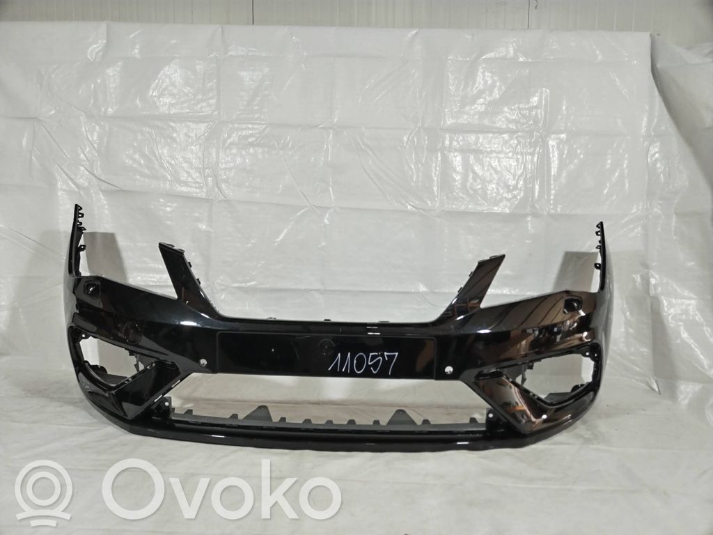 Front bumper   5F0807221AB