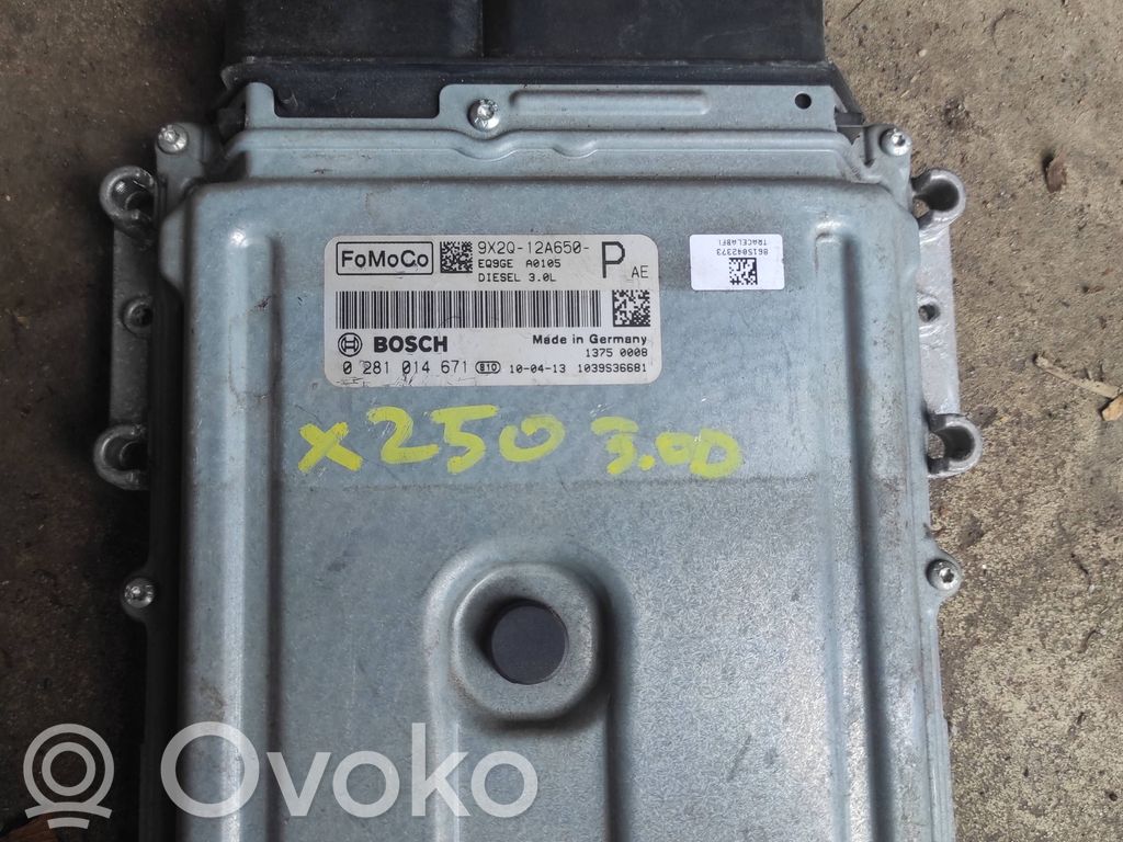 Jaguar XF X250 Engine control unit/module 